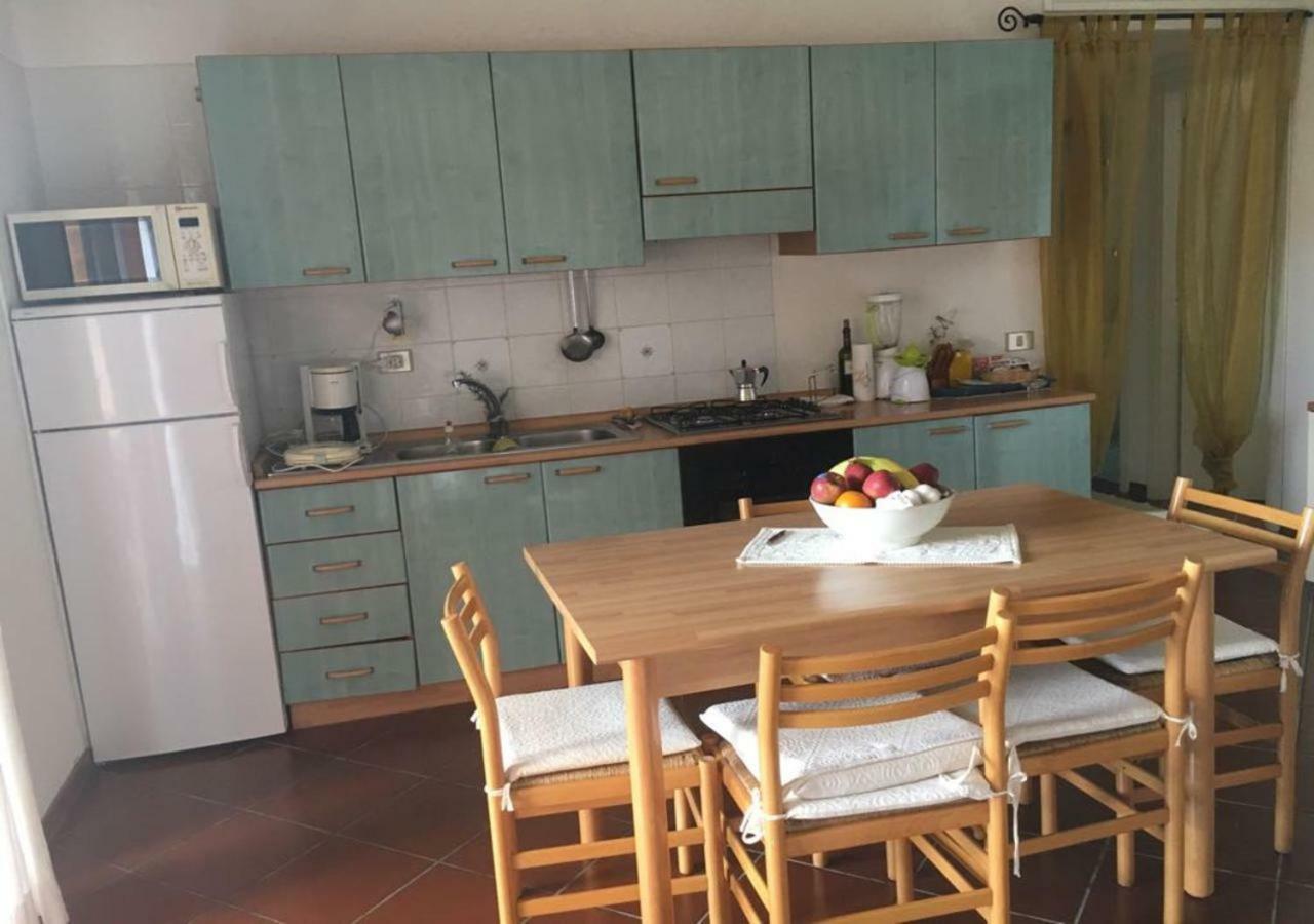 Casa Asparagi San Teodoro  Exteriör bild