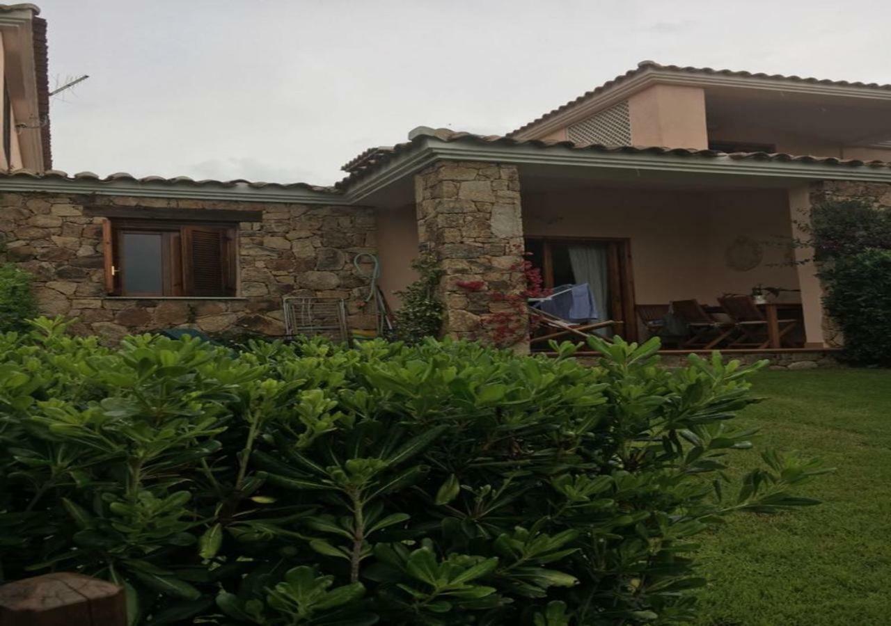 Casa Asparagi San Teodoro  Exteriör bild