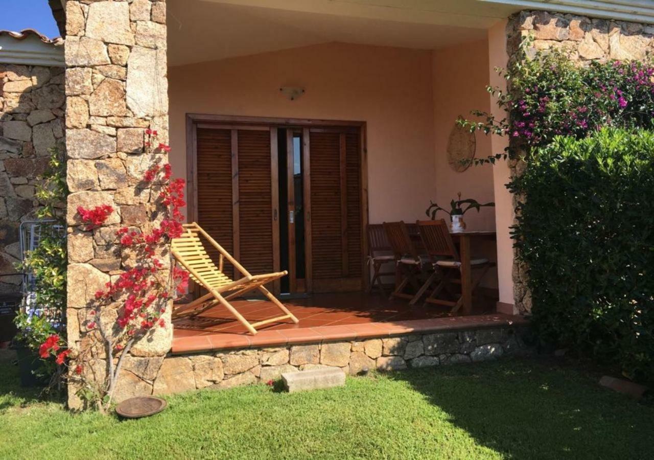 Casa Asparagi San Teodoro  Exteriör bild