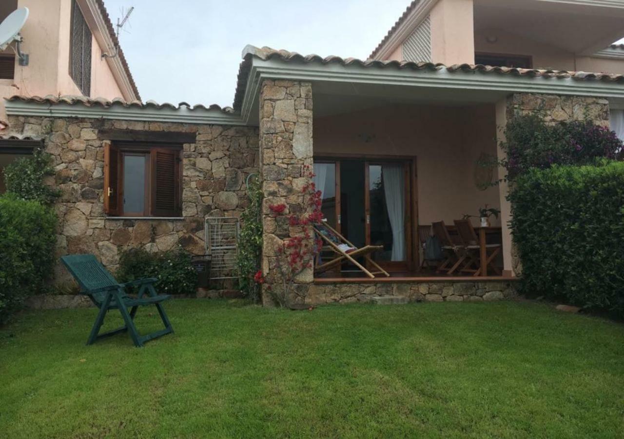 Casa Asparagi San Teodoro  Exteriör bild
