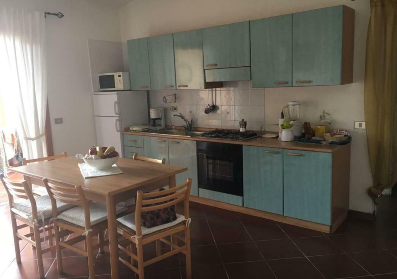 Casa Asparagi San Teodoro  Exteriör bild